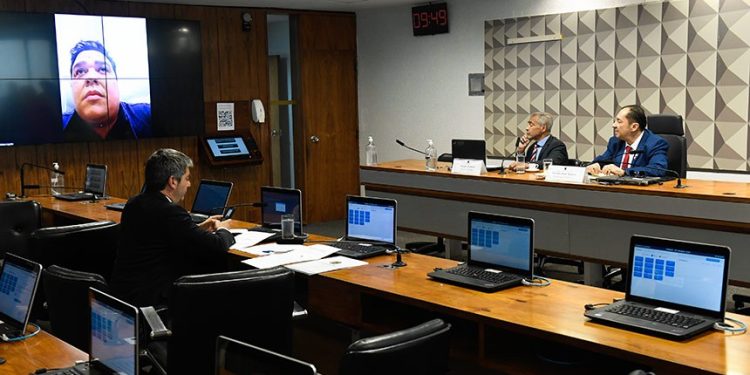 À CPI, empresário admite manipulação no futebol e diz que lucrou R$ 300 milhões