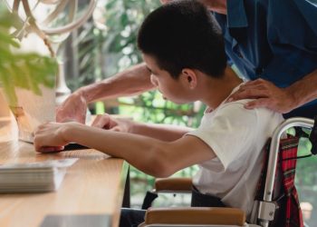 Projeto isenta pessoas com deficiência e seus representantes legais de pagar imposto de renda