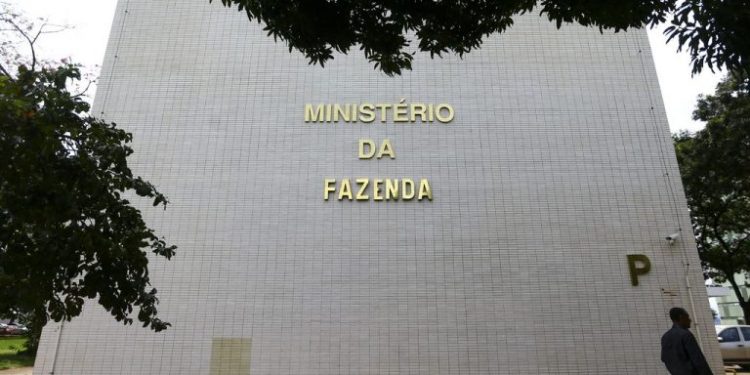 Medida provisória cria tributação mínima de 15% sobre lucro de multinacionais