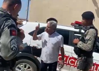 Prefeito de Pombal é detido por suspeita de desacato, aglomeração e boca de urna