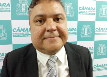 Renato Martins é empossado como vereador e promete “qualificar” a CMJP