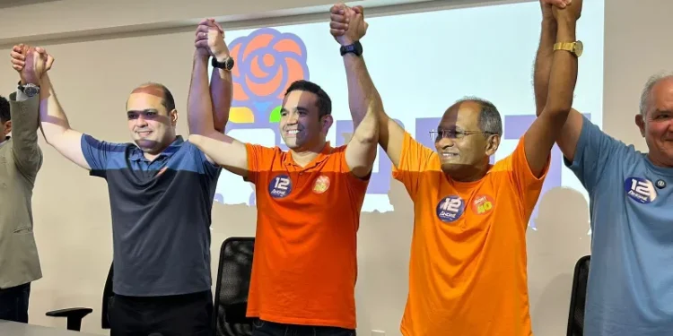 André Ribeiro anuncia apoio a Jhony Bezerra: “Não vou deixar Campina na mão”