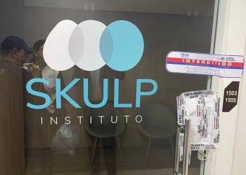 Operação conjunta interdita instituto por venda irregular de órteses cranianas, na Paraíba