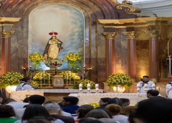 Em Pedras de Fogo – Festa da Padroeira do município reúne centenas de fiéis em sua abertura