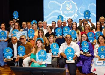 Em solenidade de entrega do Selo Unicef, João Azevêdo destaca parcerias com os municípios para realização de obras e políticas públicas