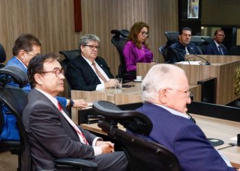 Governador participa de abertura de encontro de TREs e destaca importância do evento para Justiça Eleitoral
