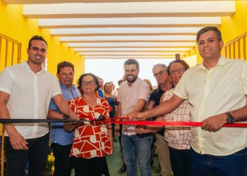 Governador em exercício inaugura escola integral em Boqueirão e creche em Cabaceiras