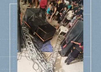Desabamento de estrutura de som durante festa deixa dois feridos em Nova Palmeira