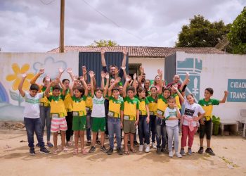 Mais de 30 estudantes de escola municipal de Campina Grande conquistam medalhas na Olimpíada de Língua Portuguesa