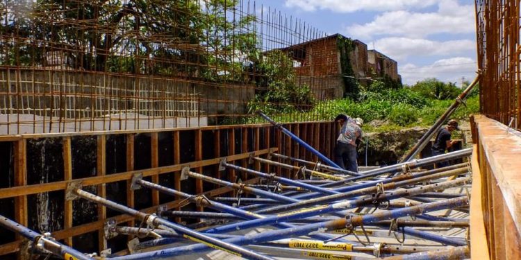 Ritmo Acelerado: Obra da ponte da Catingueira ultrapassa 50% de execução