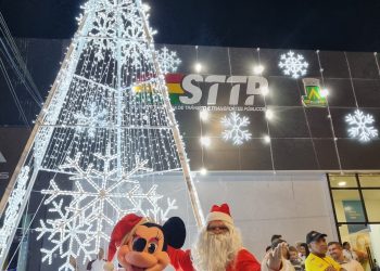 Em show de luzes e encantamento, STTP inaugura iluminação natalina