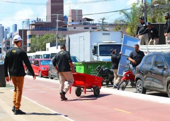 ‘Operação Verão’ garante acessibilidade da população no calçadão da Orla de João Pessoa