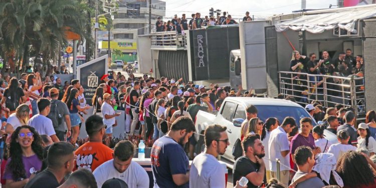 Com apoio da Prefeitura de João Pessoa, Marcha para Jesus reúne fiéis de igrejas evangélicas