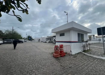 Em Cabedelo: PF descobriu comprovantes de votação, Pix e lista de envolvidos com traficante