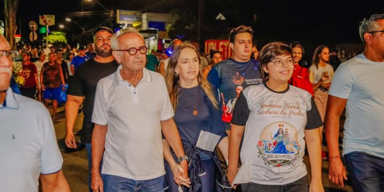 Cícero Lucena destaca ‘renovação da fé e momento de gratidão’ durante peregrinação da Romaria da Penha