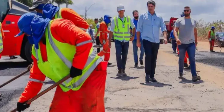 Leo Bezerra visita obras da Orla Sul e ressalta avanços para proporcionar lazer, acessibilidade e qualidade de vida