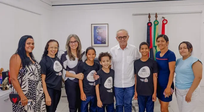 Cícero recebe novos selecionados do Ballet Bolshoi e destaca oportunidade para transformar a vida dos alunos