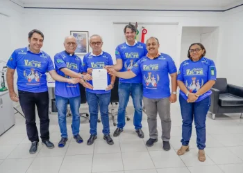 Cícero sanciona projeto de Lei que oficializa ‘Pedalada da Fé’ como evento da programação oficial da Romaria da Penha