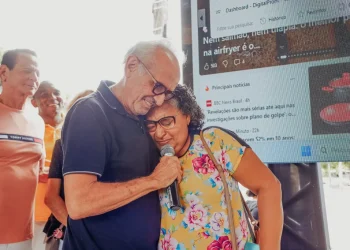 Cícero sorteia apartamentos do Residencial Hélio Miguel da Silva, que beneficia 80 famílias quilombolas de Paratibe