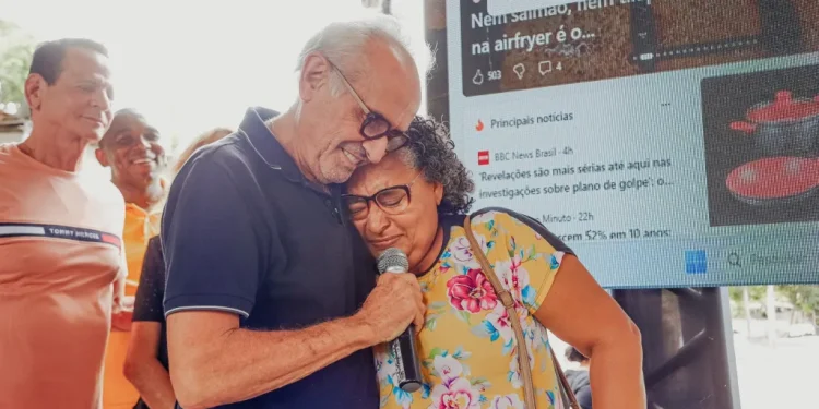 Cícero sorteia apartamentos do Residencial Hélio Miguel da Silva, que beneficia 80 famílias quilombolas de Paratibe