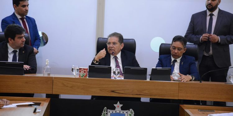 ALPB aprova projetos para proteção da mulher vítima de violência doméstica na Paraíba