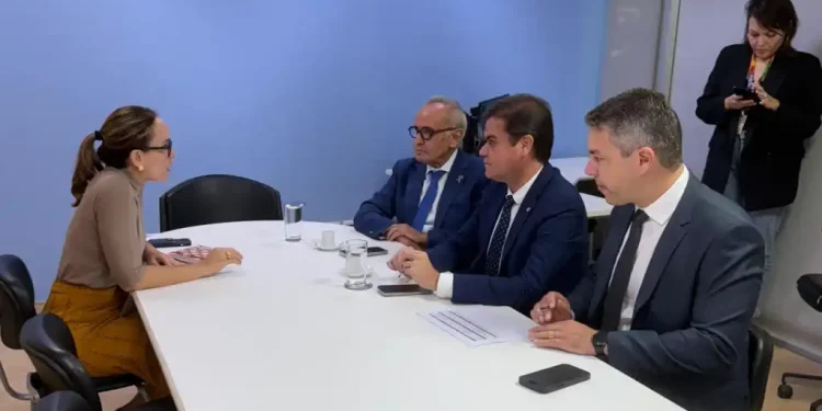 Cícero Lucena trata da liberação de recursos do Governo Federal para João Pessoa na área da Educação