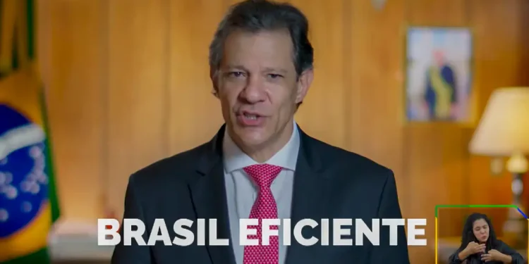 Haddad anuncia isenção de IR para quem ganha até R$ 5 mil