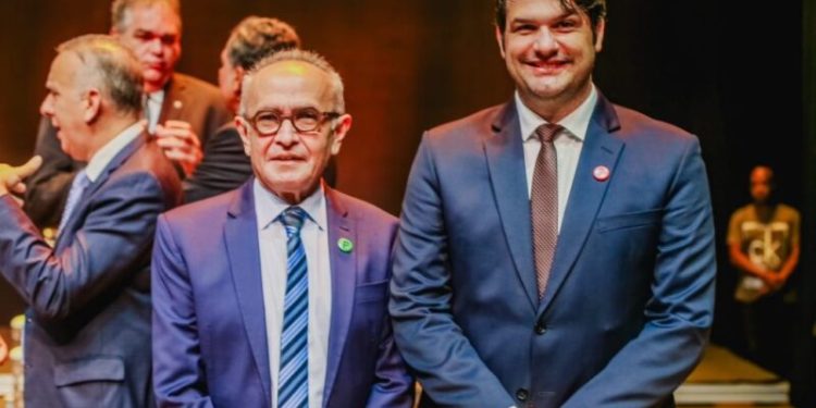 Leo Bezerra assume a Prefeitura de João Pessoa durante licença de Cícero Lucena