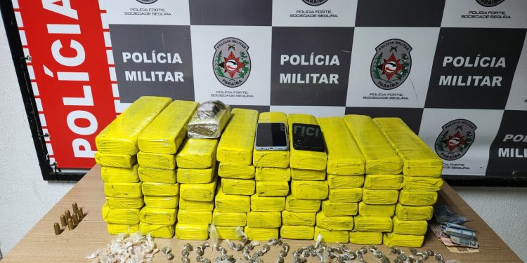 PM apreende carregamento com 50 quilos de drogas e captura foragido da Justiça em JP