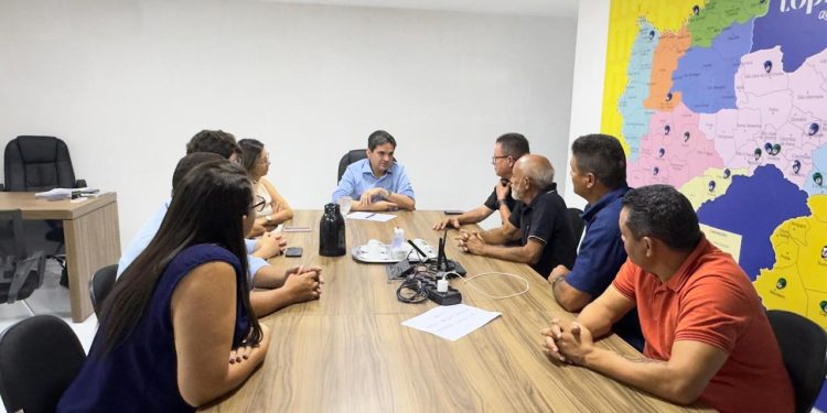 Murilo Galdino renova compromisso com lideranças durante atendimentos em João Pessoa e Campina