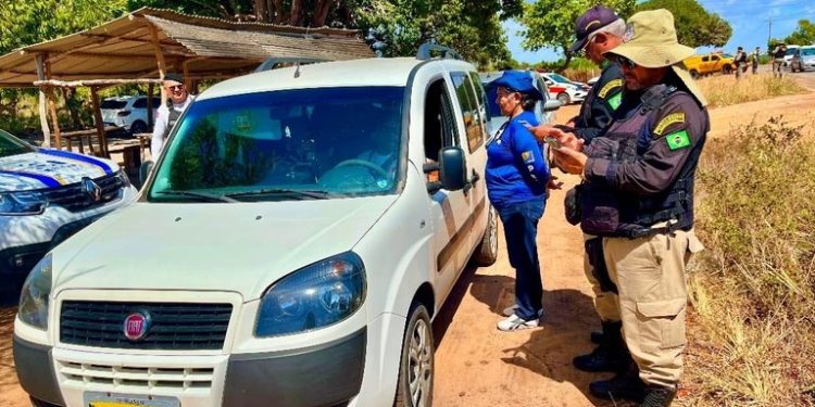 Governo do Estado reforça fiscalizações para combater transporte turístico ilegal no litoral paraibano