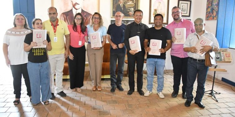 Empresa Paraibana de Comunicação lança versão braille do livro “Eu” nos 110 anos sem Augusto dos Anjos