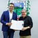João Azevêdo transmite cargo para vice-governador Lucas Ribeiro