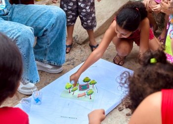 Prefeitura de Patos realiza escuta com crianças sobre projeto de nova praça no bairro das Placas