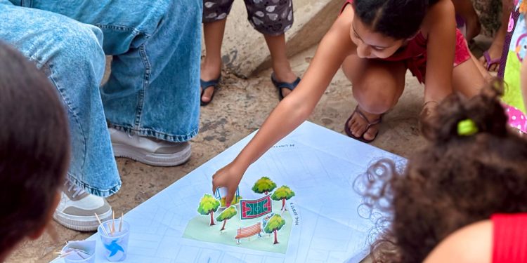 Prefeitura de Patos realiza escuta com crianças sobre projeto de nova praça no bairro das Placas