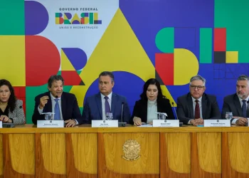 Pacote de corte de gastos prevê economia de R$ 327 bi em cinco anos