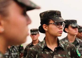 Mulheres poderão se alistar nas Forças Armadas a partir de janeiro