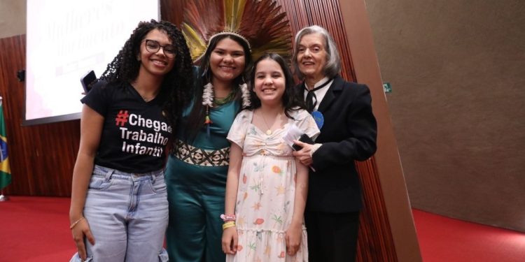 Picuí marca presença em reunião promovida pelo Tribunal Superior Eleitoral no Dia Internacional dos Direitos Humanos, em Brasília