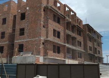 Cerest alerta sobre acidentes de trabalho por queda na construção civil