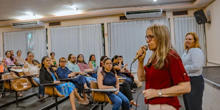 Rede Municipal de Educação de João Pessoa recebe selo Ouro do MEC pelos resultados alcançados com a alfabetização, em 2024