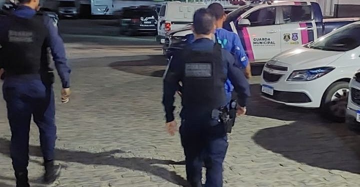 Guarda Municipal de Campina Grande atua em ocorrência de trânsito com embriaguez e desacato