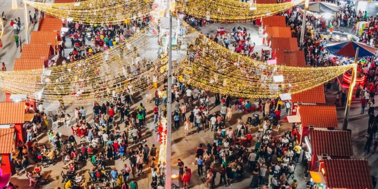 Natal Iluminado: polos do evento registram recorde de público na véspera e no dia de Natal