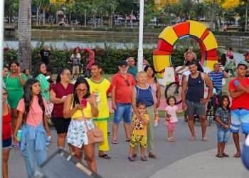 População prestigia programação cultural promovida pela Prefeitura neste sábado em vários pontos da cidade