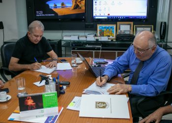 TCE-PB e prefeitura de Patos firmam Pacto de Adequação operacional para reduzir contratações de MEIs até 2028