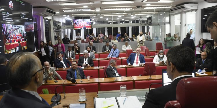 CMJP aprova dispensa de alvará de funcionamento para minimercados autônomos