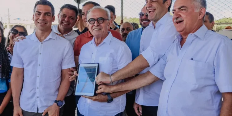 Cícero Lucena autoriza construção de piscina olímpica no Centro de Treinamento Ivan Tomaz