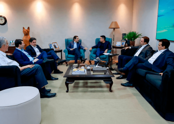 Governador de Alagoas e bancada do estado declaram apoio a Hugo Motta para a presidência da Câmara