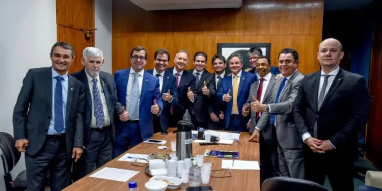 Bancada federal paraibana se une em apoio a Hugo Motta para presidência da Câmara