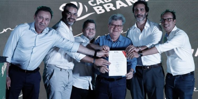 João Azevêdo lança empreendimento com resort, parque temático e shopping aberto no Polo Turístico Cabo Branco com investimento de R$ 480 milhões