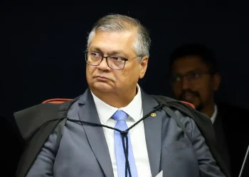 Dino libera parte de emendas de comissão bloqueadas